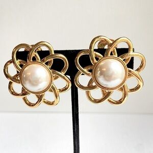Marvella clip on earrings with goldtone loops and faux pearl center cabochons